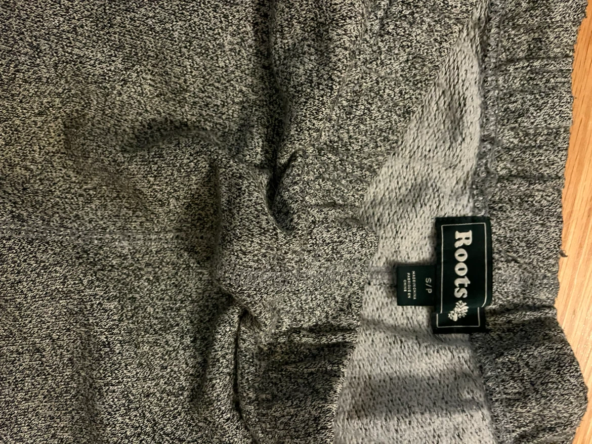 Roots Grey Sweatpants men size small - photo 2