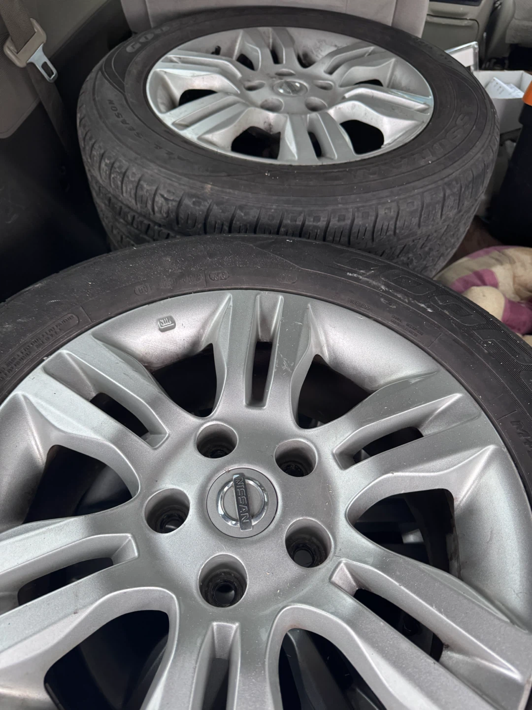 215/60/R16 tires - photo 3