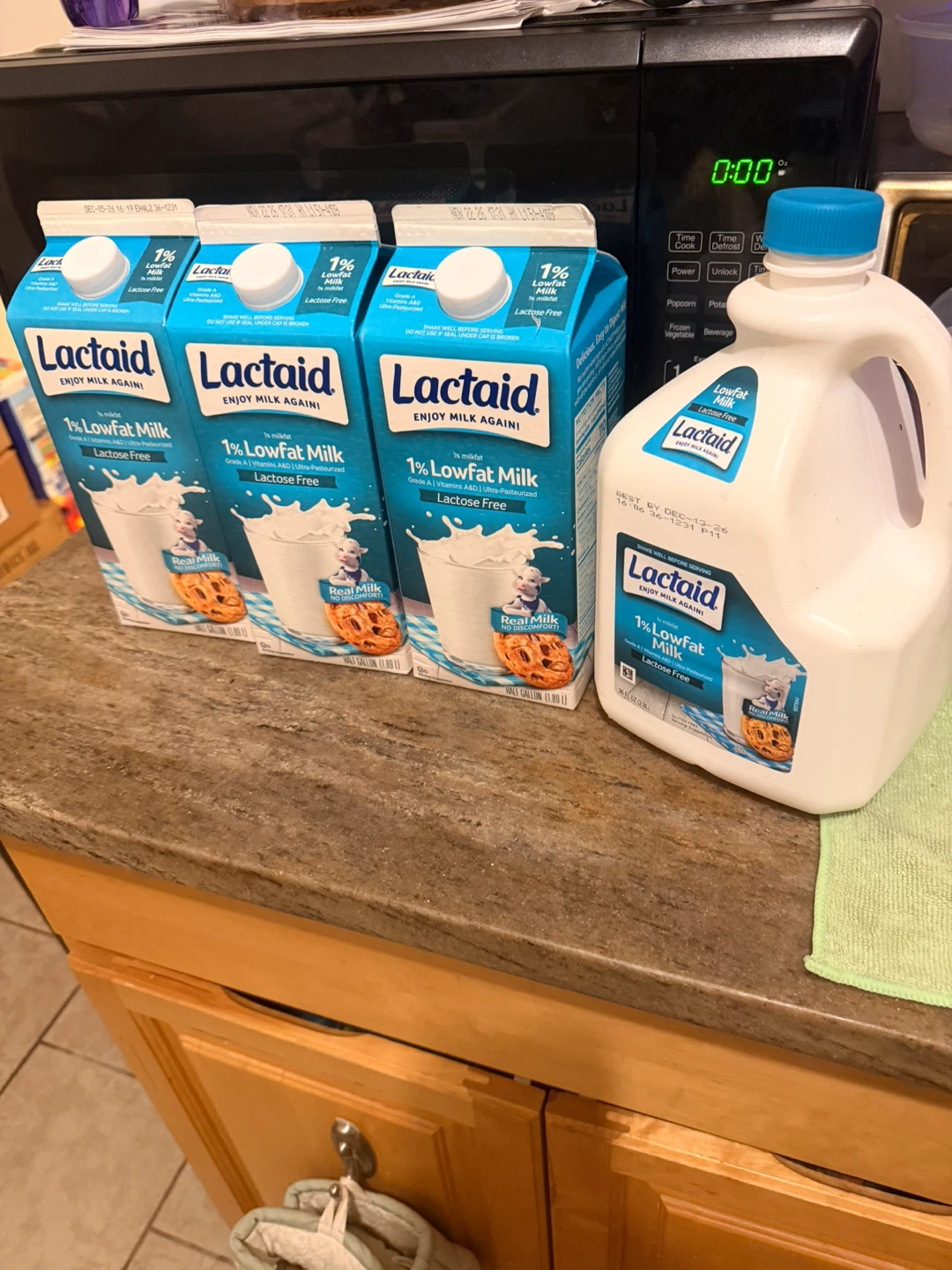 4 Lactaid 1% Lowfat Milk Cartons and Jug