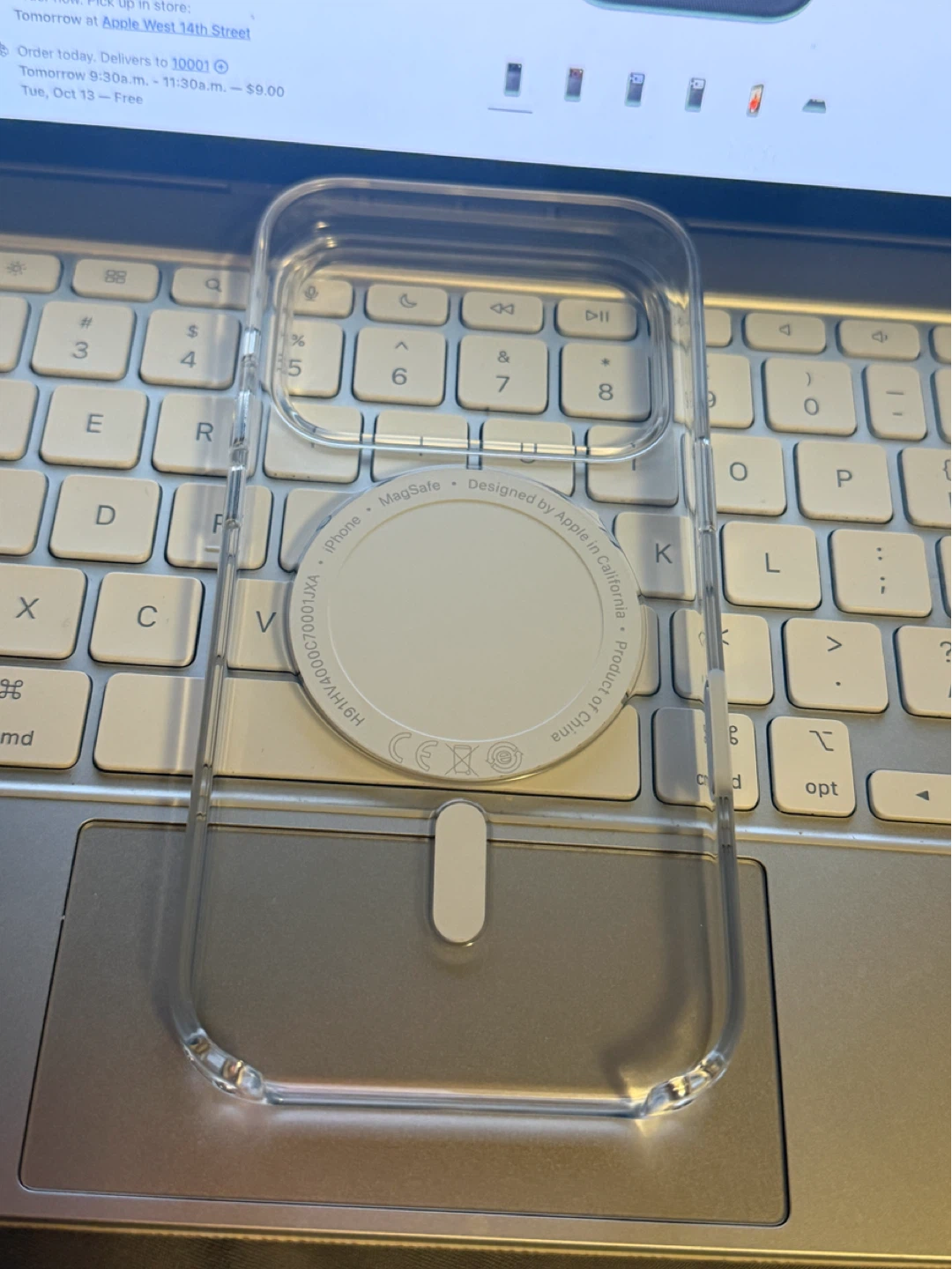 Apple Clear Case with MagSafe for iPhone 17 pro 18 pro - photo 2