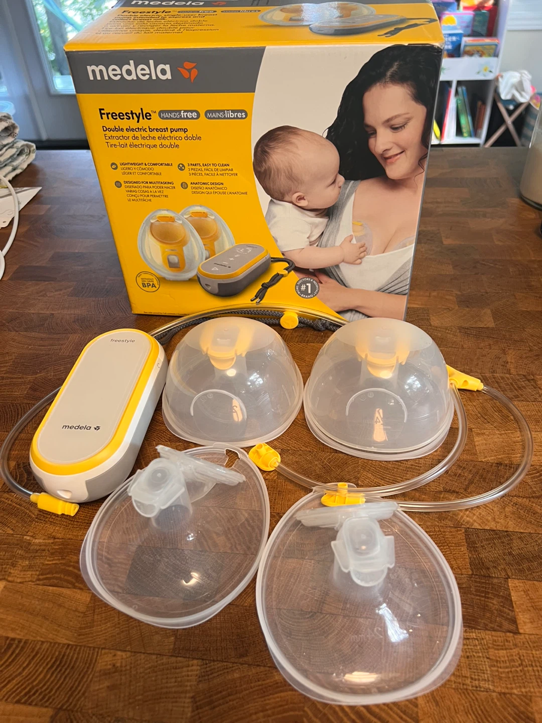 Medela Freestyle Hands-Free Double Electric Breast Pump - photo 2