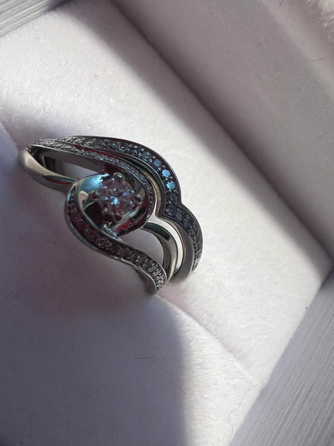 10K White Gold Diamond Bridal Ring Set - photo 3