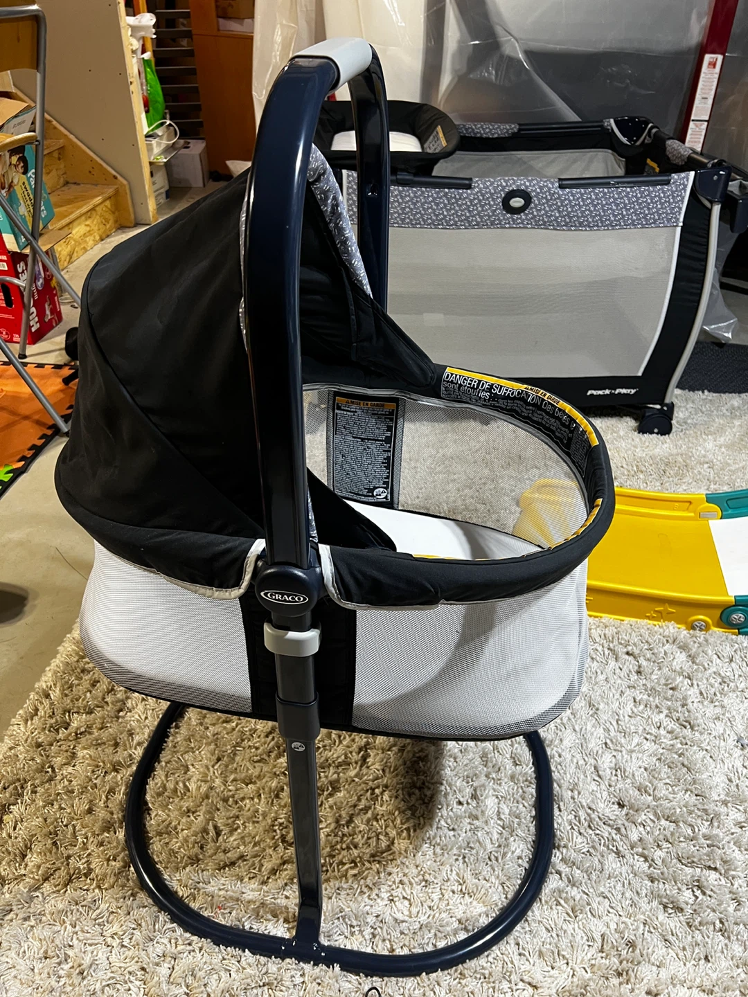 Graco Baby Bassinet - photo 3