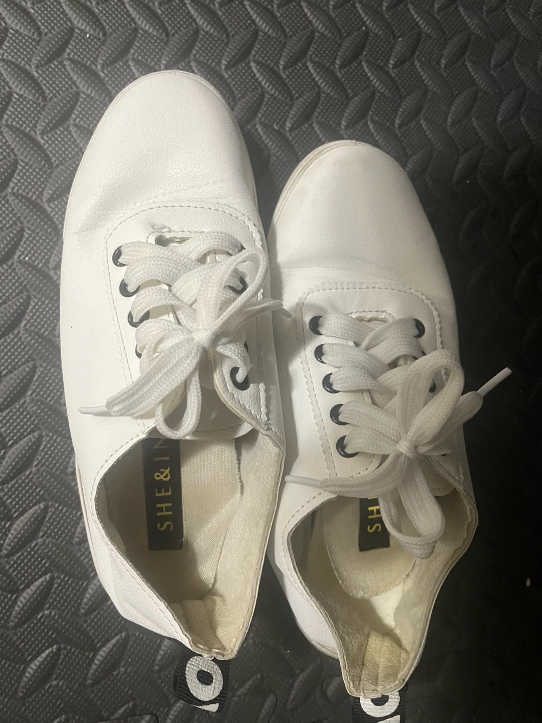 SHEIN White Lace-up Sneakers