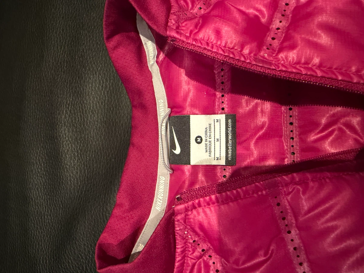 Nike Aeroloft Running Vest Pink - photo 3