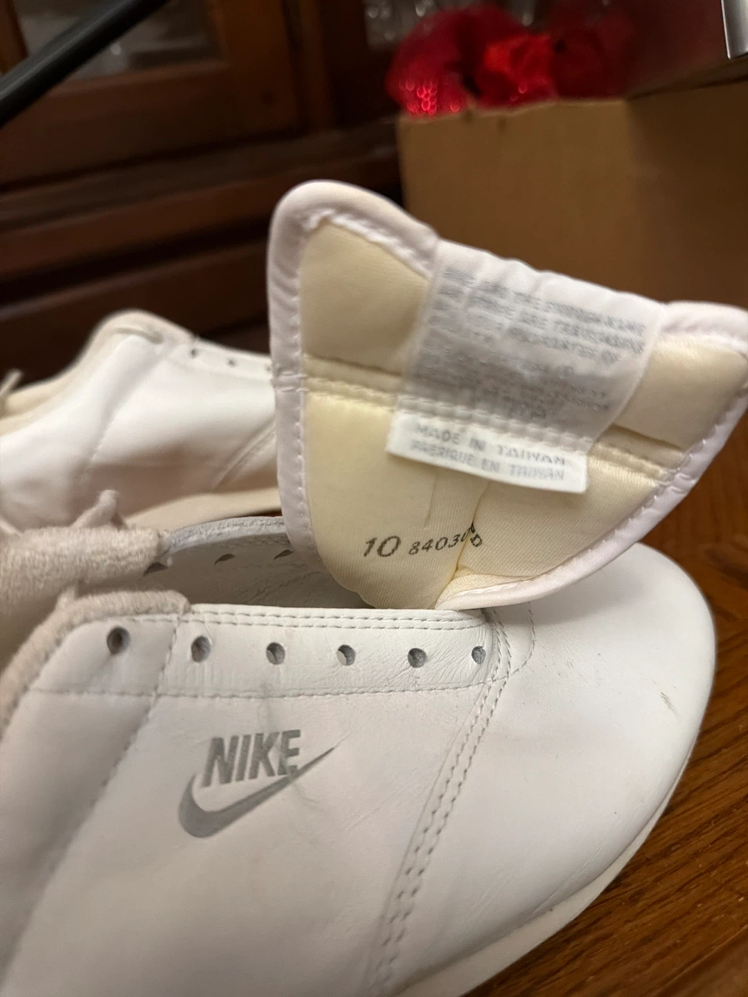 Vintage 1984 Nike Sneakers - photo 2