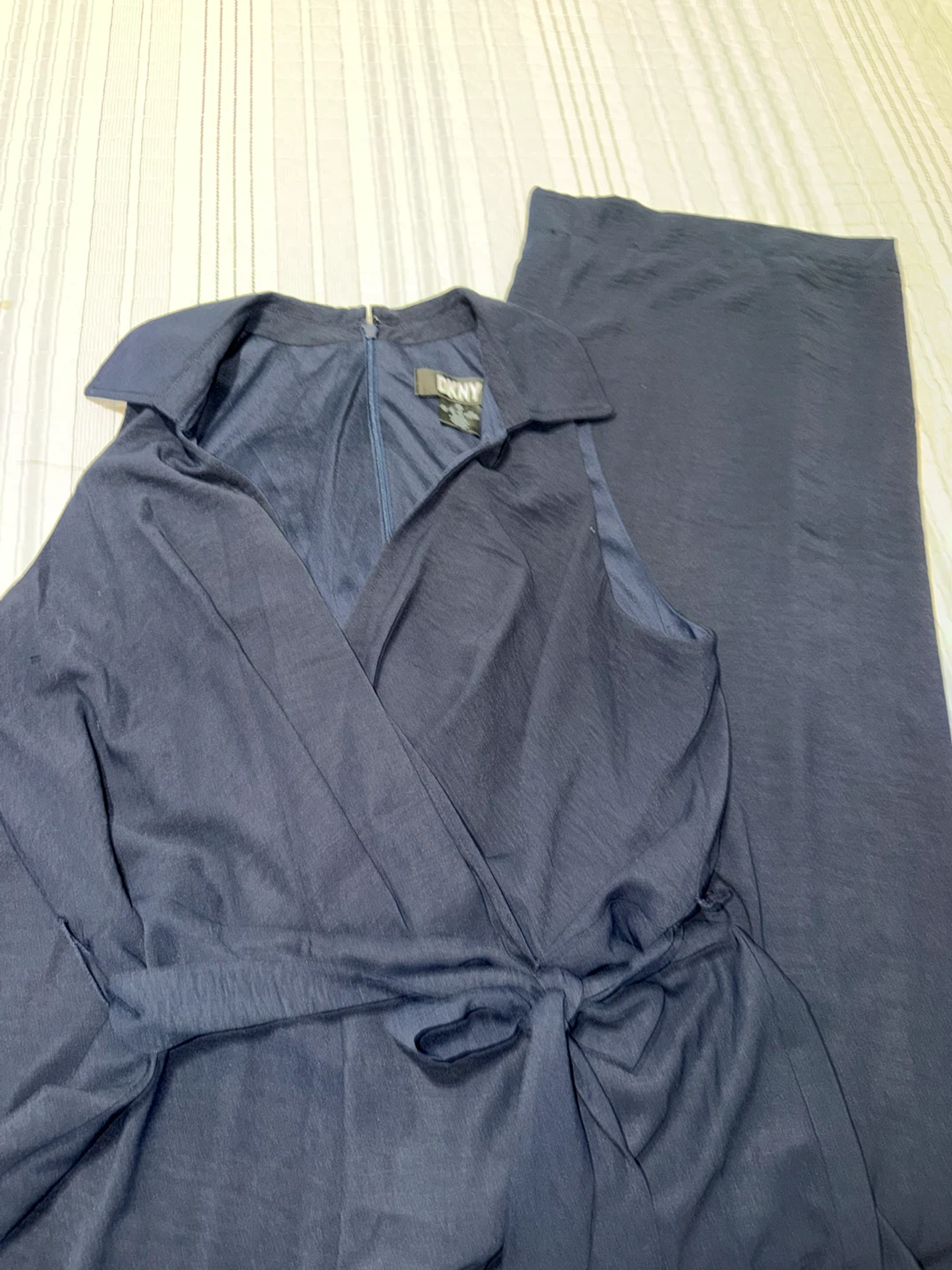 DKNY Navy Blue Sleeveless Jumpsuit Size 12 - photo 3