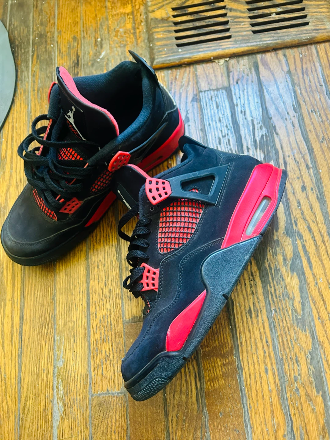 Air Jordan 4 Retro Red Thunder Size 8.5 - photo 3