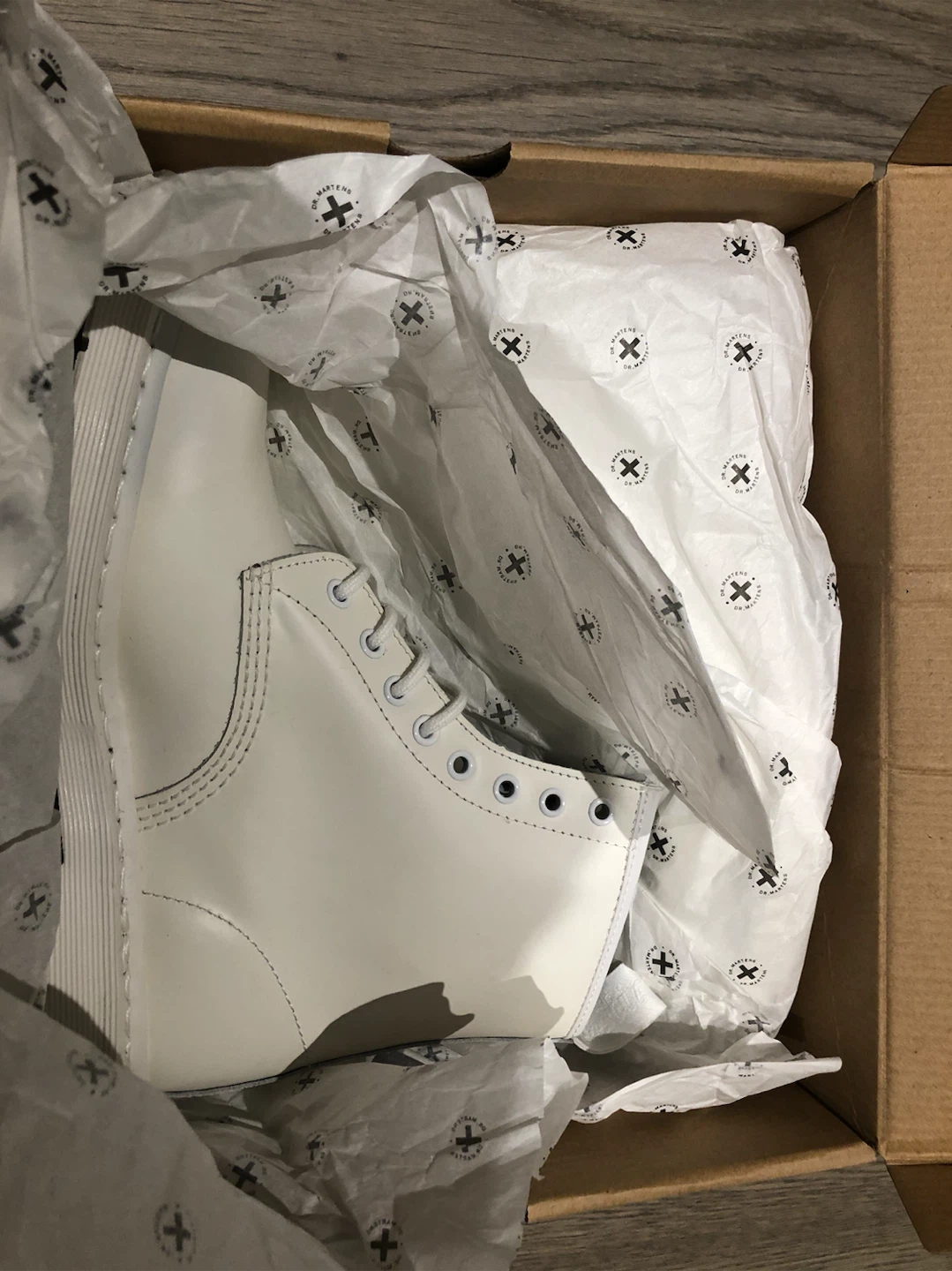 [Brand new]Dr. Martens 1460 Mono Smooth Boots - White