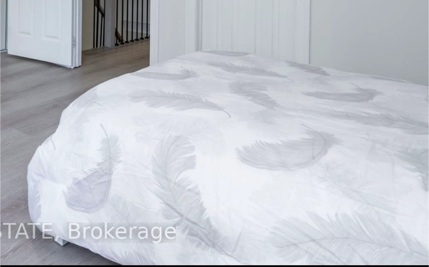 Feather Flannel Queen Double Comforter Bedding - photo 3