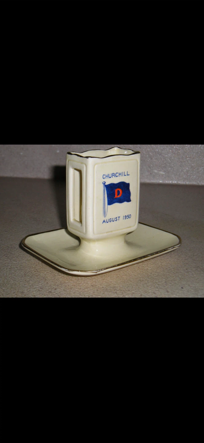 1950 Churchill commemorative porcelain match holder