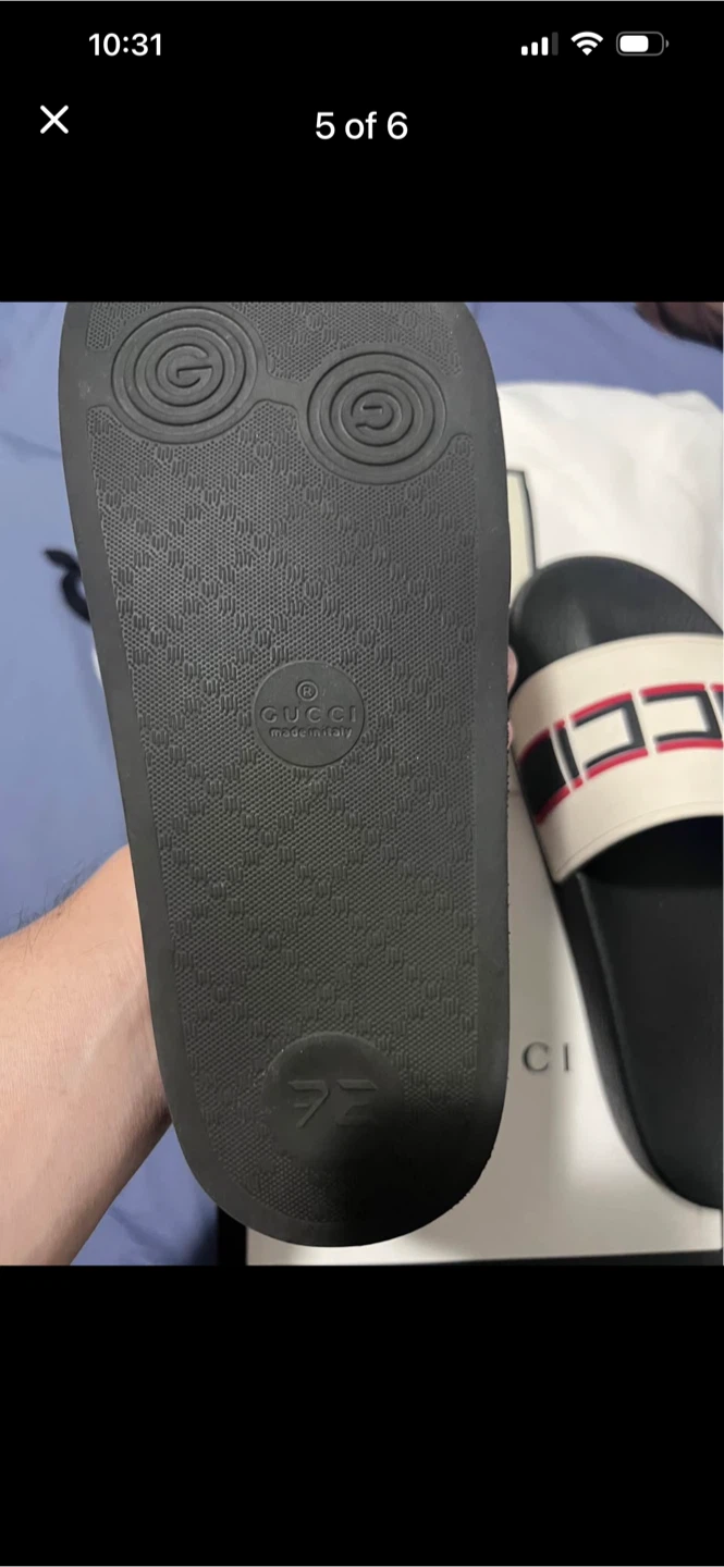 Gucci Rubber Slide Sandals - photo 4