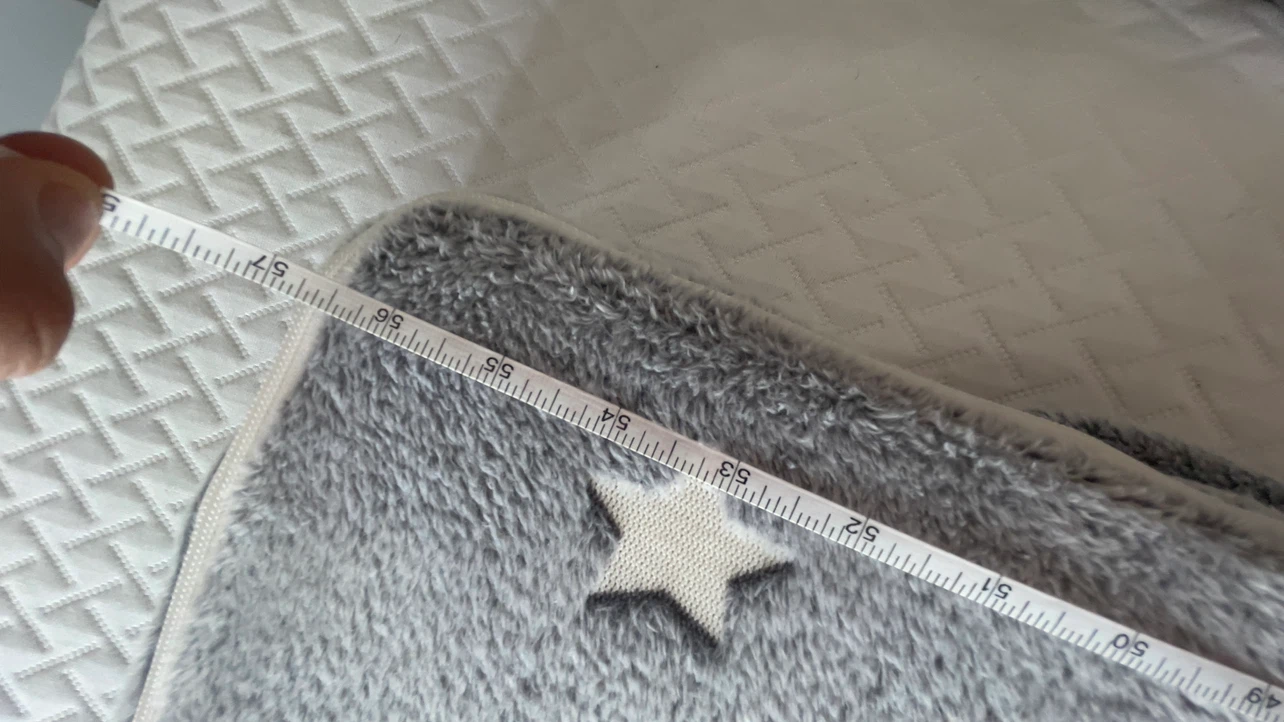 3 Grey Star Print Soft Cushion Covers - photo 5