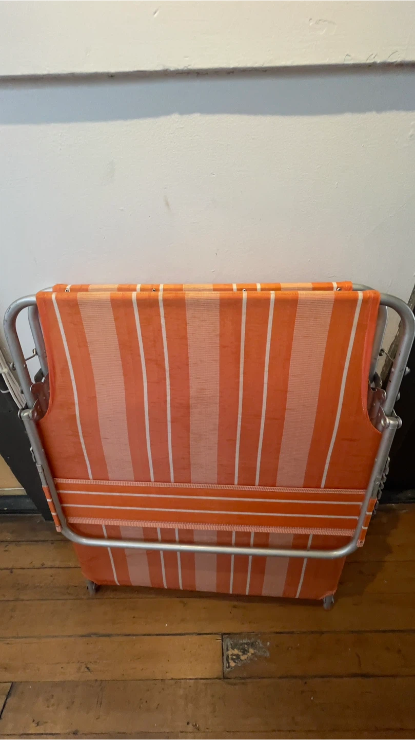 Vintage Striped Folding Bed - photo 2