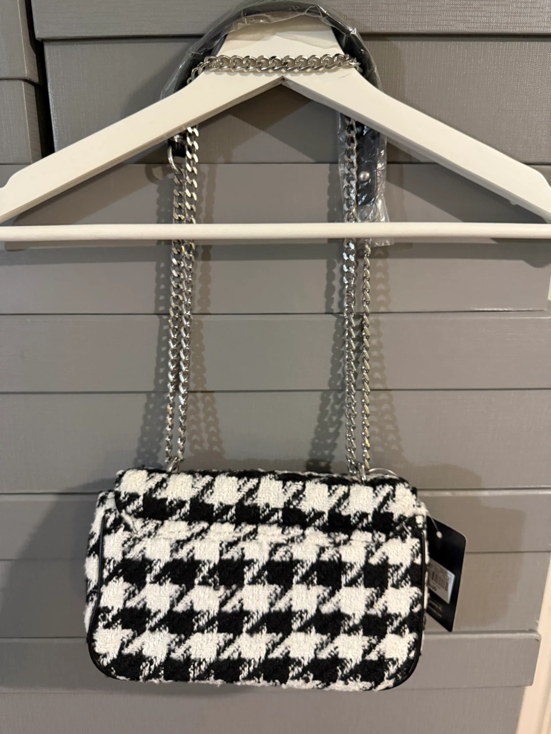 Chain Shoulder Bag - photo 2