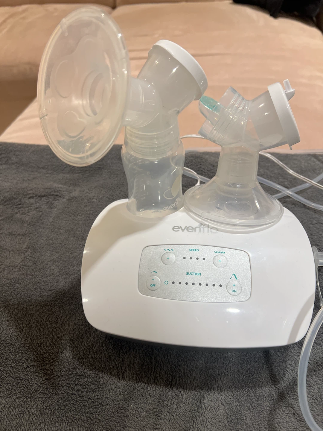 Evenflo Electric Breast Pump - photo 2