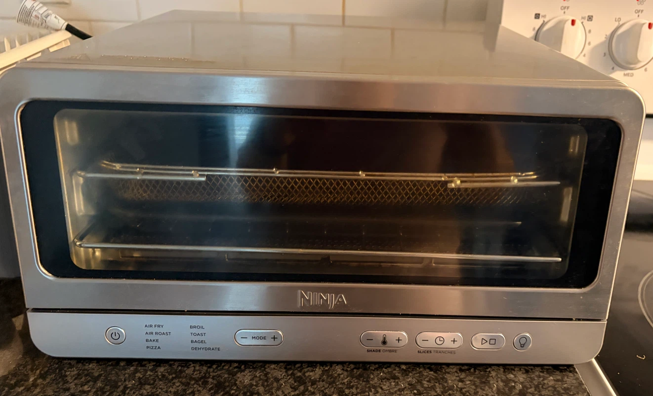 Ninja Flip-Toaster oven and Air Fryer - photo 2