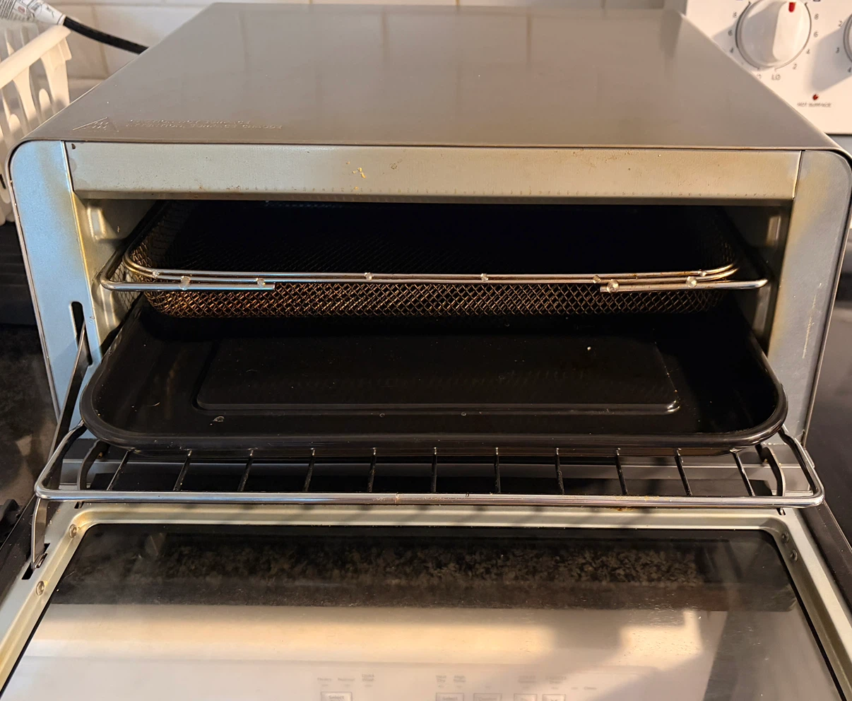Ninja Flip-Toaster oven and Air Fryer - photo 4