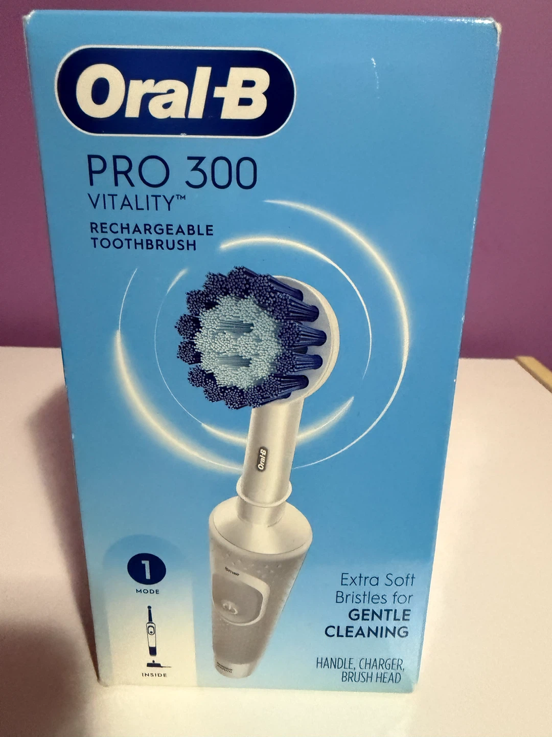 Oral-B Pro 300 Vitality Rechargeable Toothbrush - photo 2