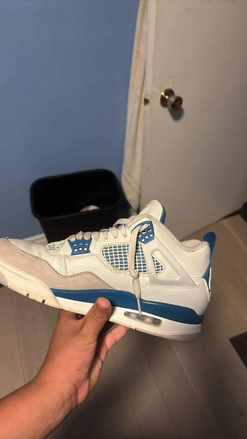 Nike Air Jordan 4 Military Blue