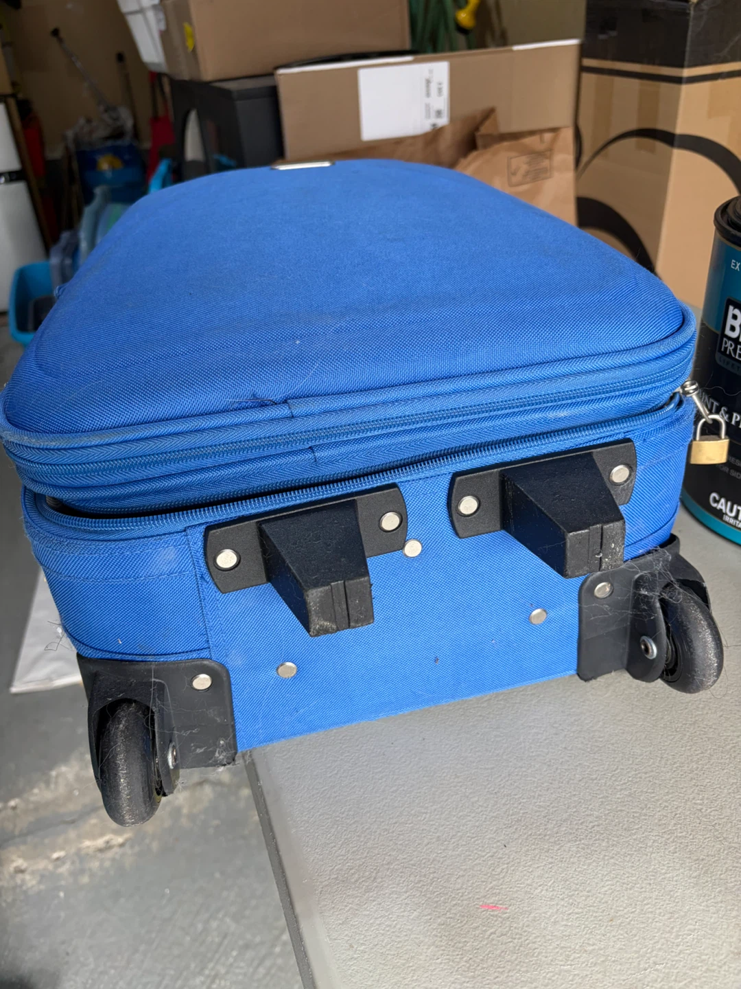 Carry on suitcase - photo 5