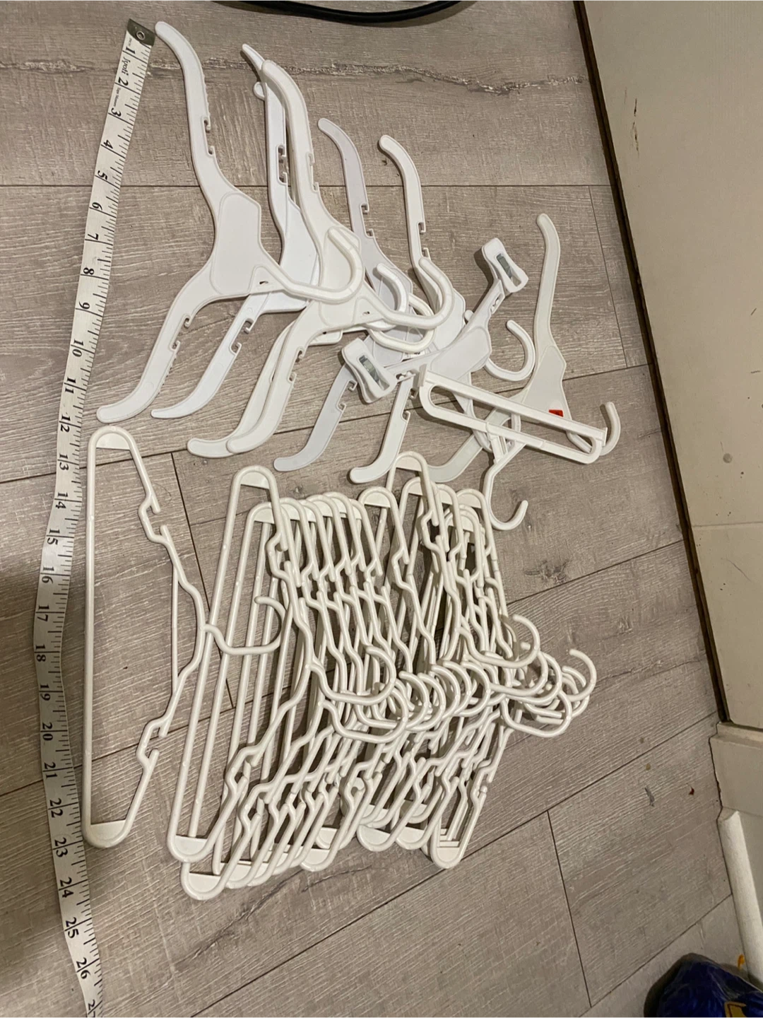 33 White  plastic  clothes Hangers - photo 3