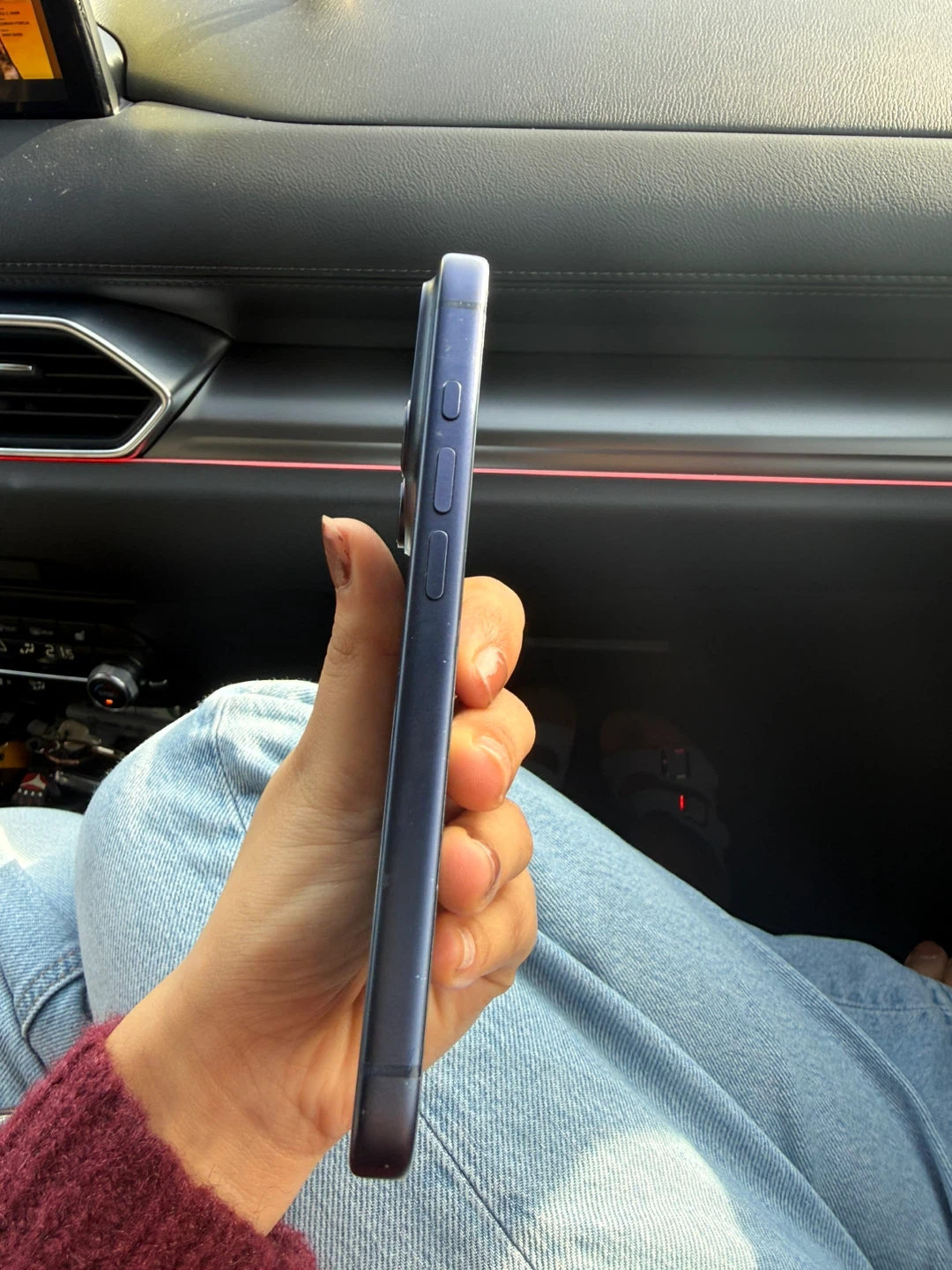 Apple iPhone 17 Pro - photo 5