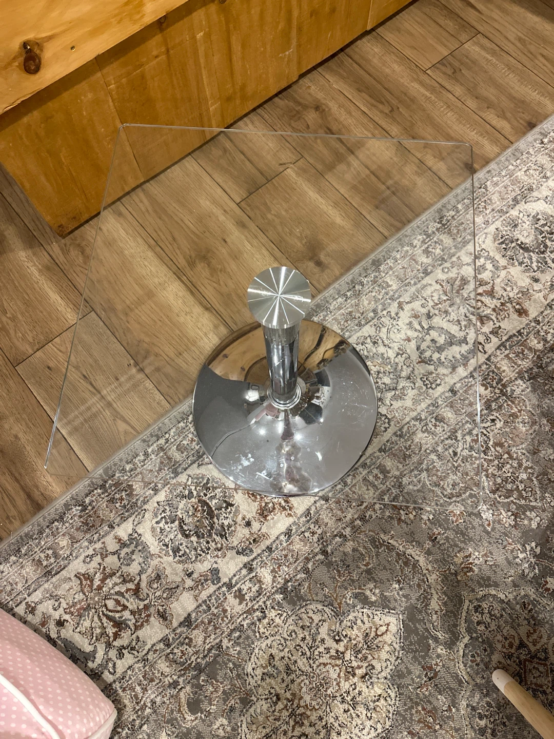 Glass top accent table - photo 2
