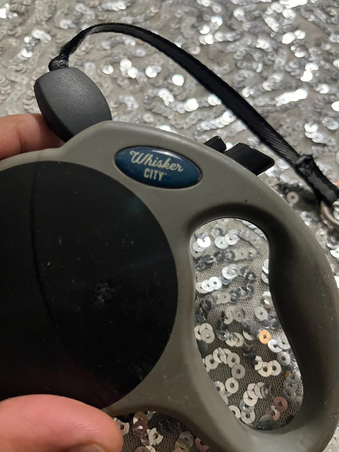 Whisker City Retractable Pet Leash - photo 2