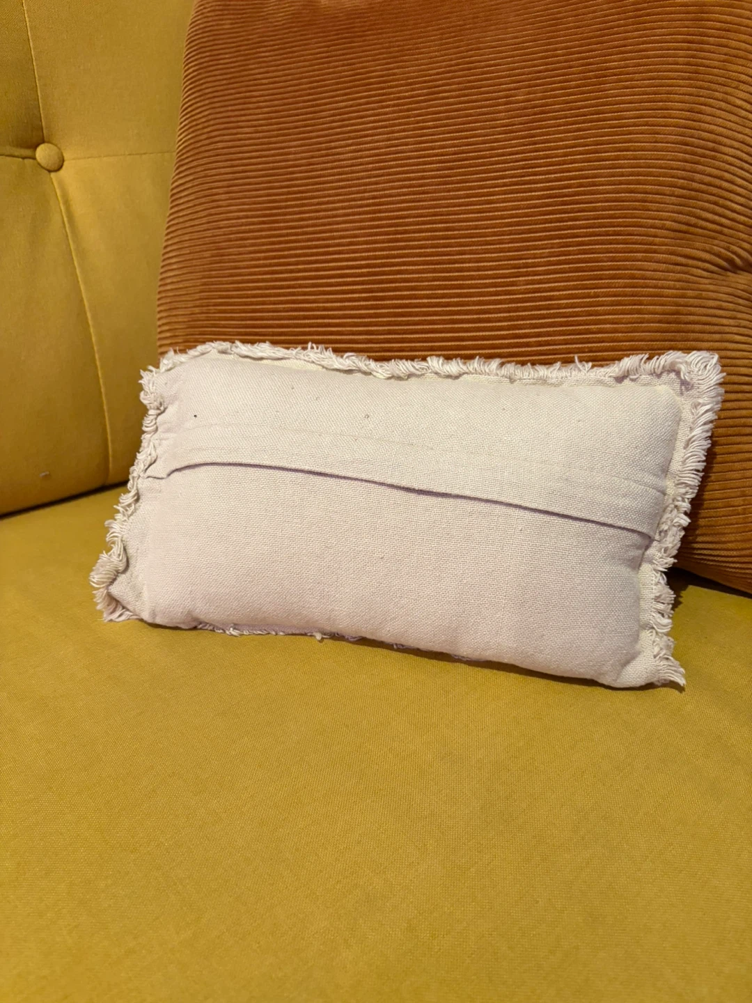 No Worries decorative throw cushion - photo 2