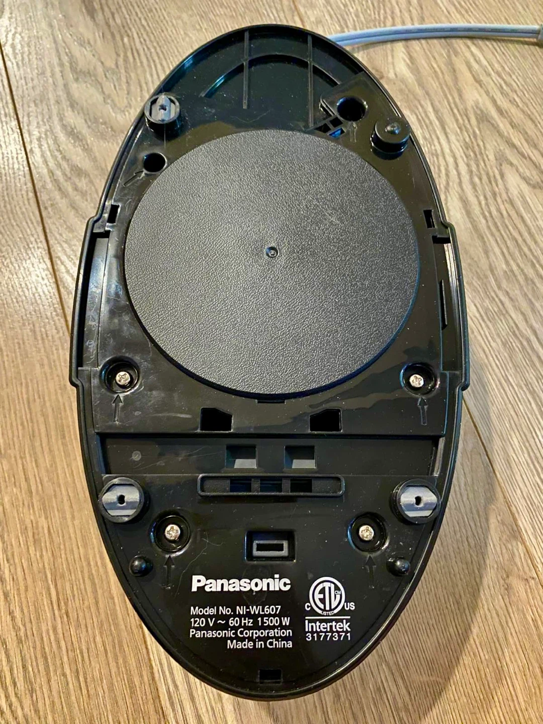 Panasonic NI-WL607 Cordless Steam Iron - photo 5