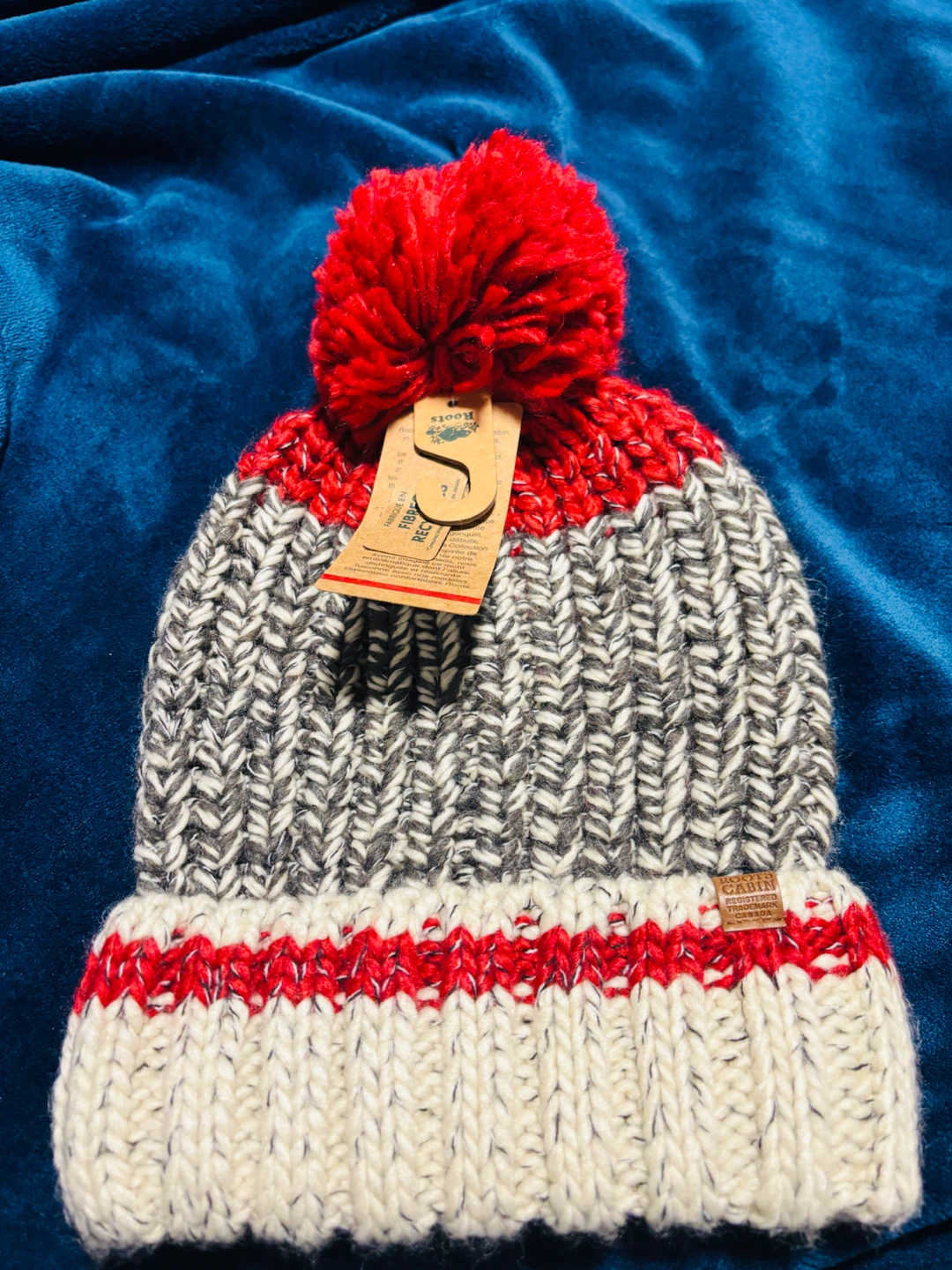 Roots Cabin Collection Hat and Gloves Set - photo 5