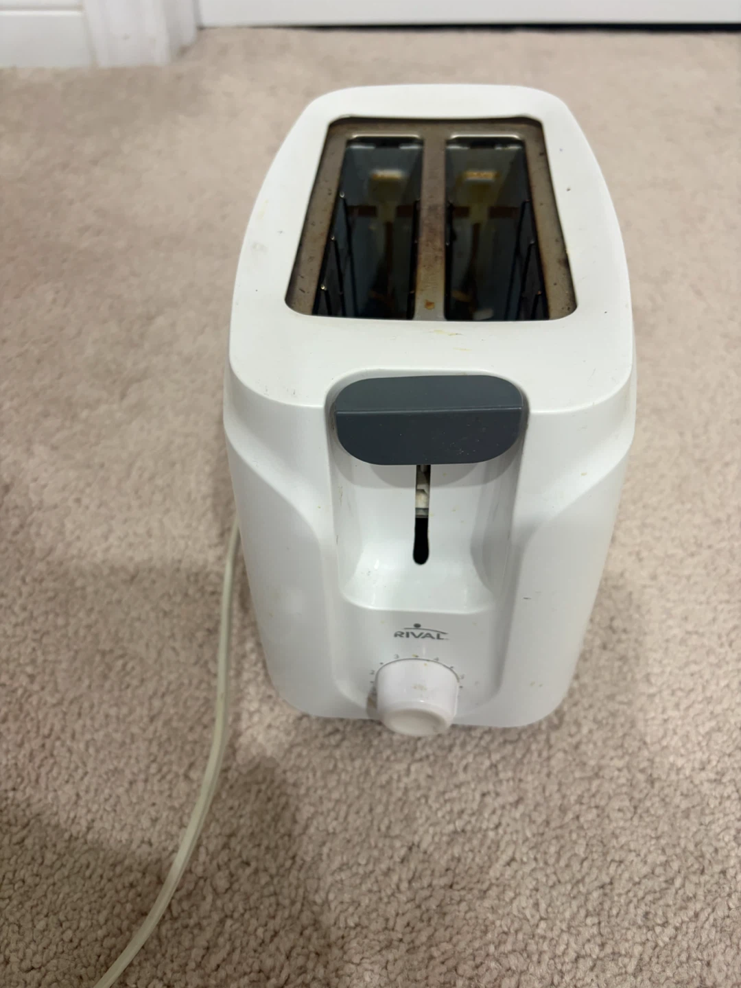 Rival 2-Slice White Toaster - photo 2