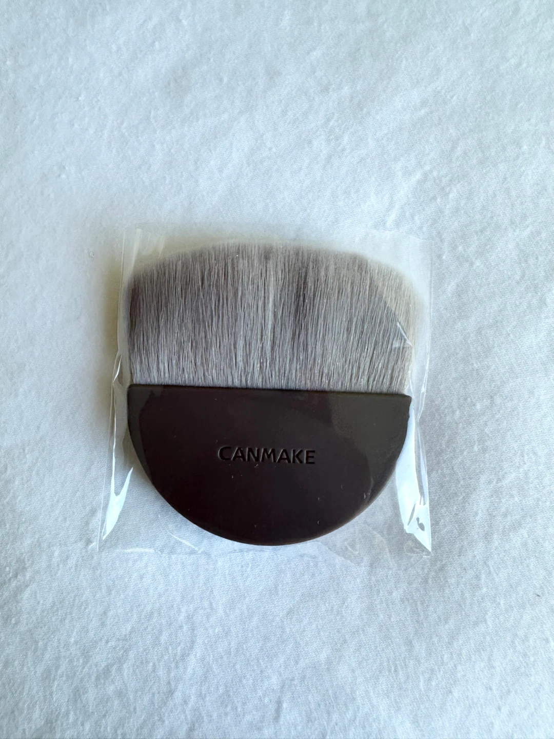 CANMAKE Tokyo Marshmallow Finish Powder Brush