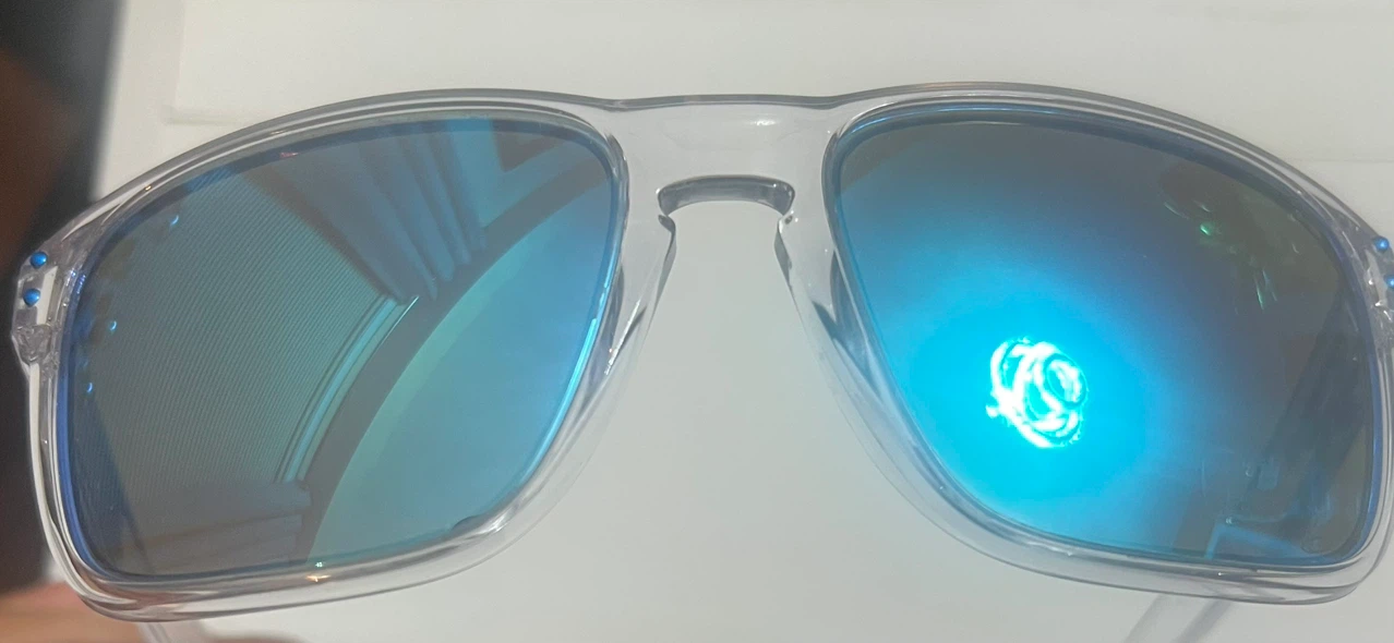 Oakley Sunglasses Transparent Frame - photo 2