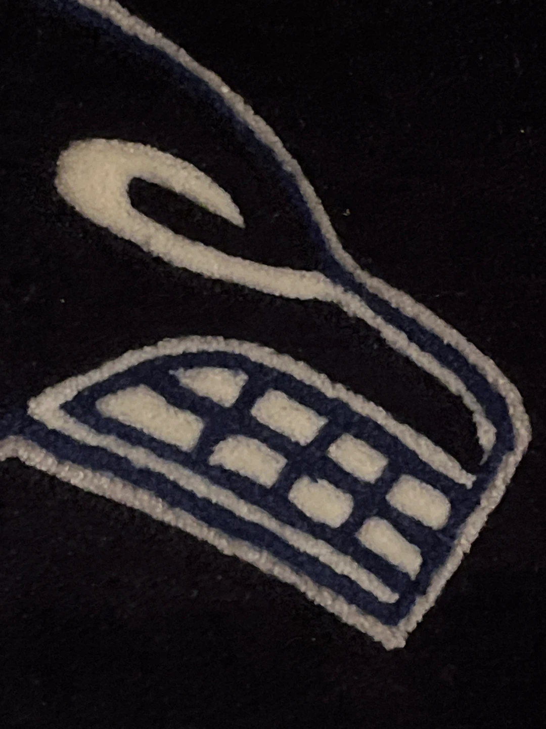 🎁 BRAND NEW Vancouver Canucks Logo Rug (21” x 32.5”) – - photo 5