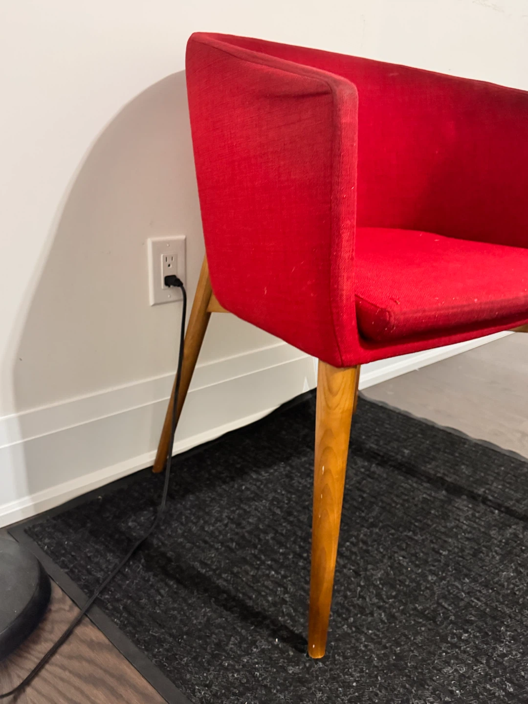 Mid-Century Modern Style Red Accent Chair - photo 4