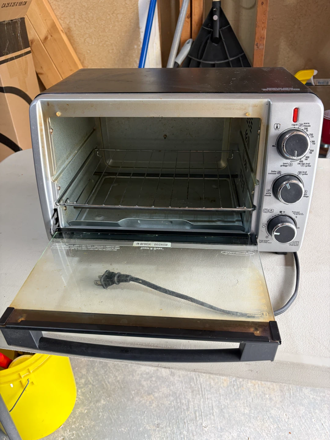 Black and decker toaster oven - photo 2