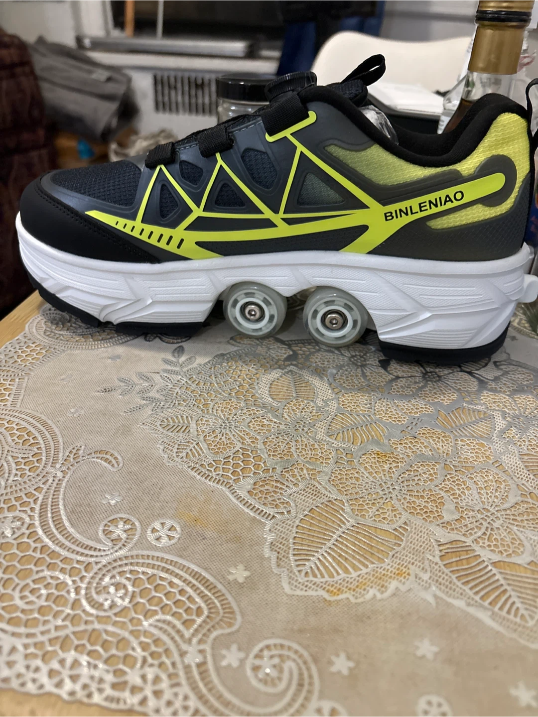 Binleniao Roller Sneakers