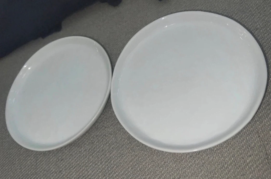 White Crate & Barrel Ceramic Appetizer Plates - Set of 2 - photo 4