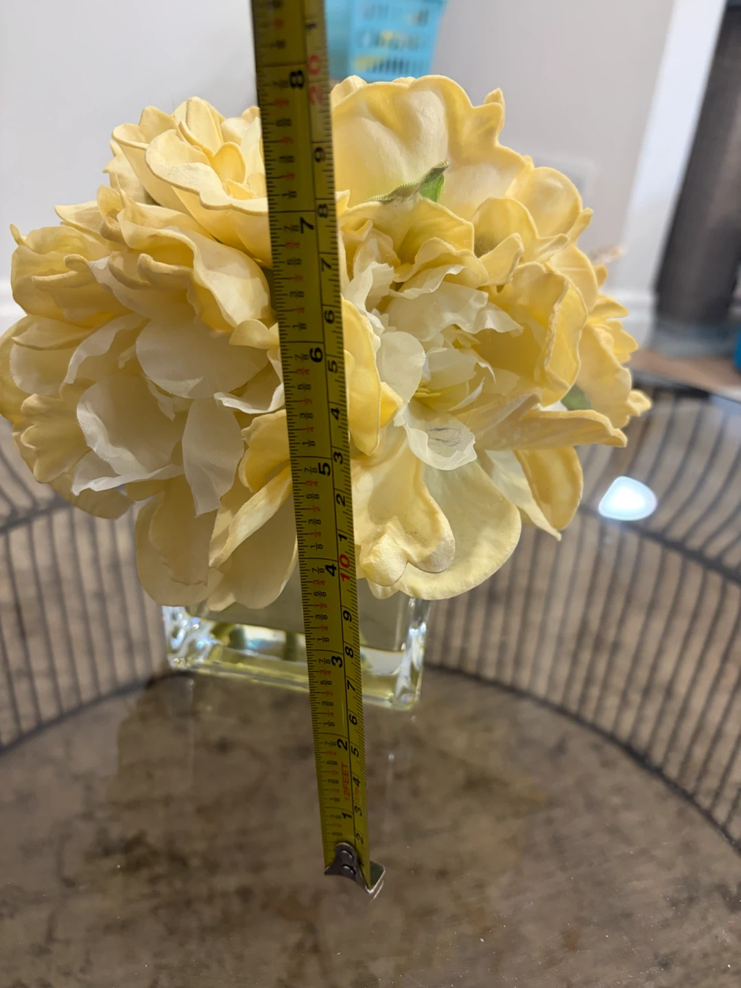 Faux flowers vase decor - photo 3