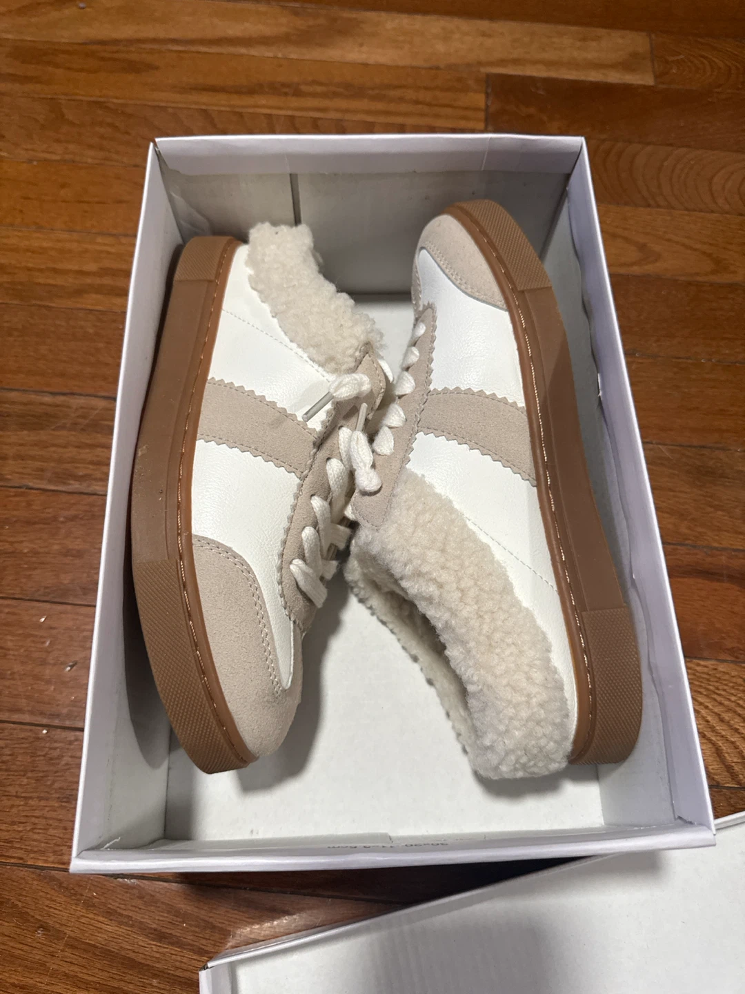 Cushionaire Sherpa-Lined Mules