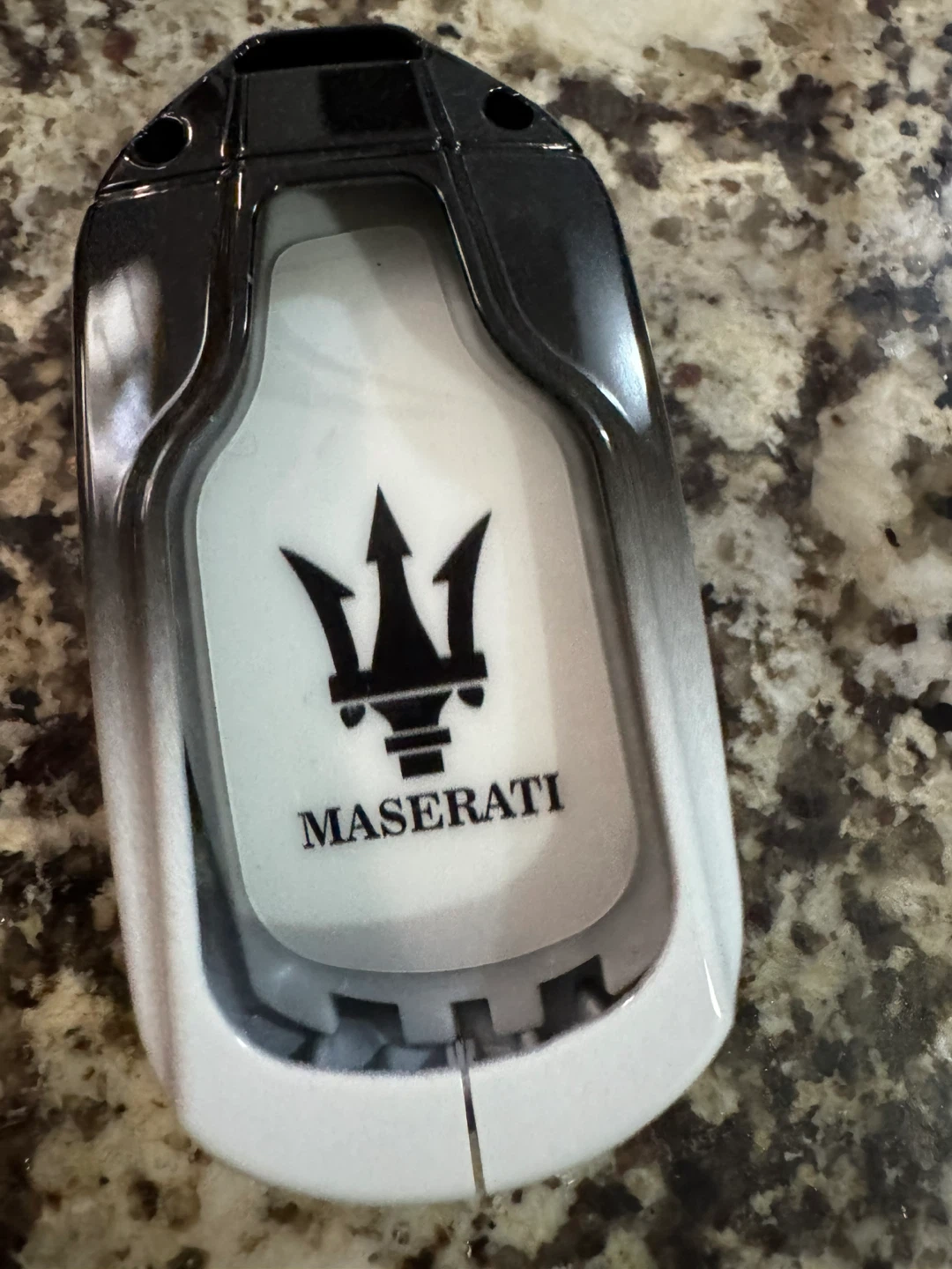 Designer’s Haute Couture Maserati Key Fob Cover Case - photo 2