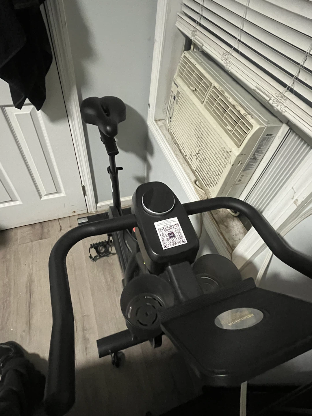 MERACH Exercise Bike - photo 2