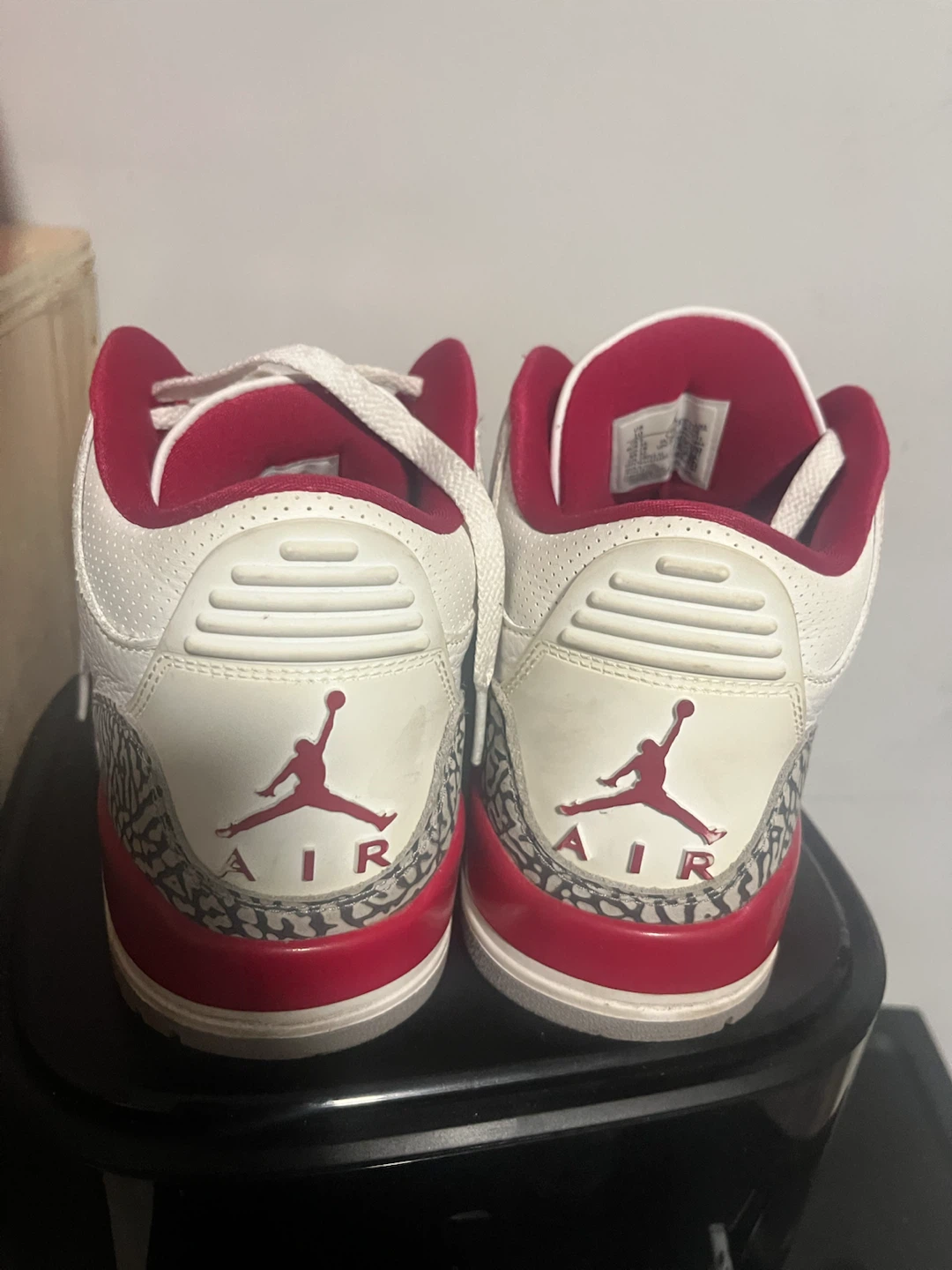 Jordan 3 Retro cardinal Sneakers