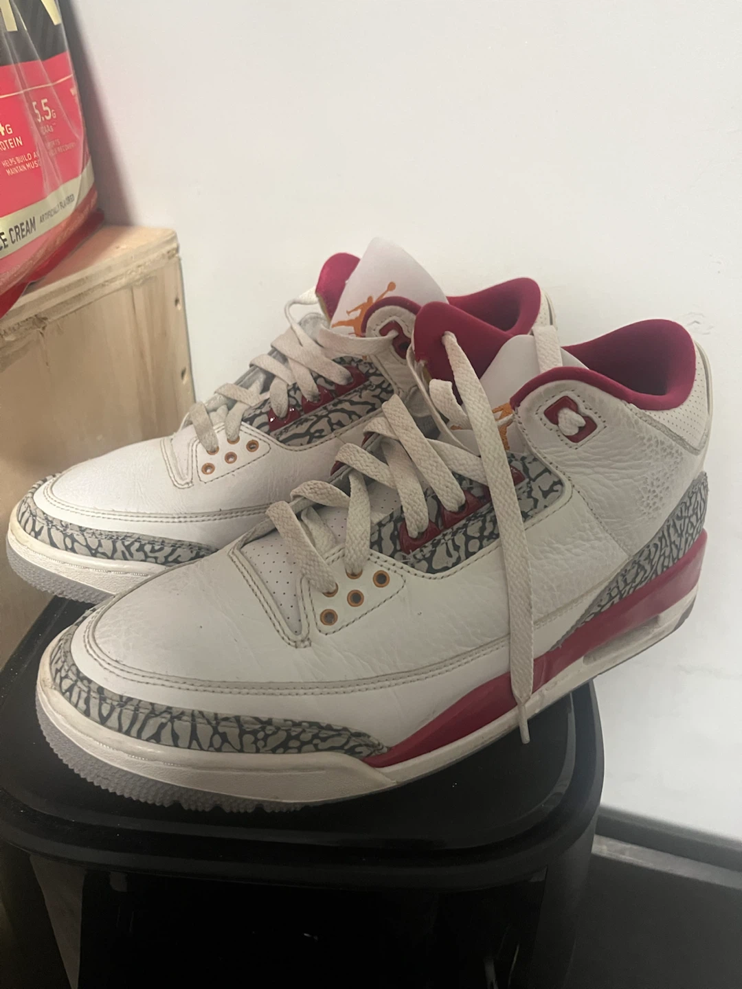 Jordan 3 Retro cardinal Sneakers - photo 2
