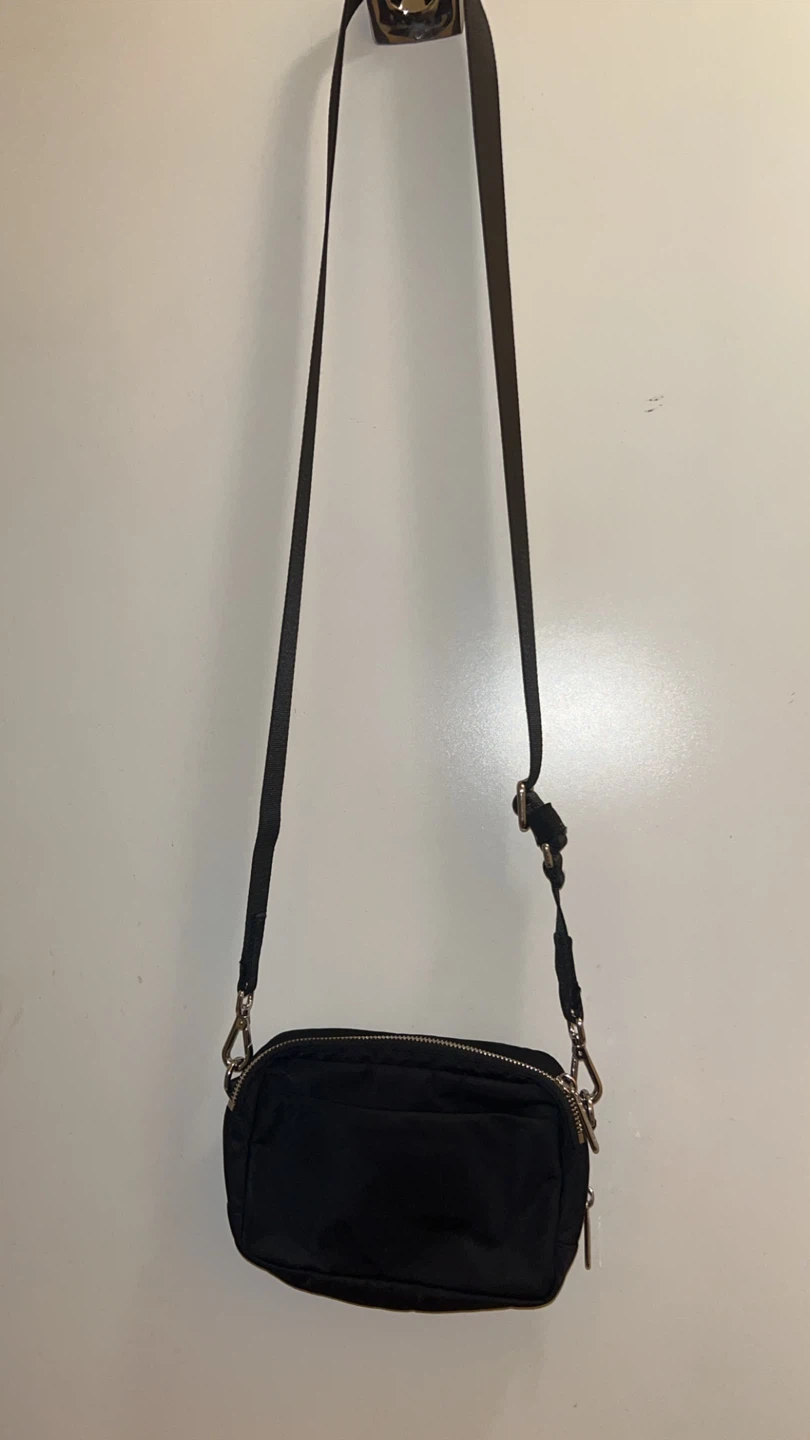 Lululemon Crossbody in black - photo 2