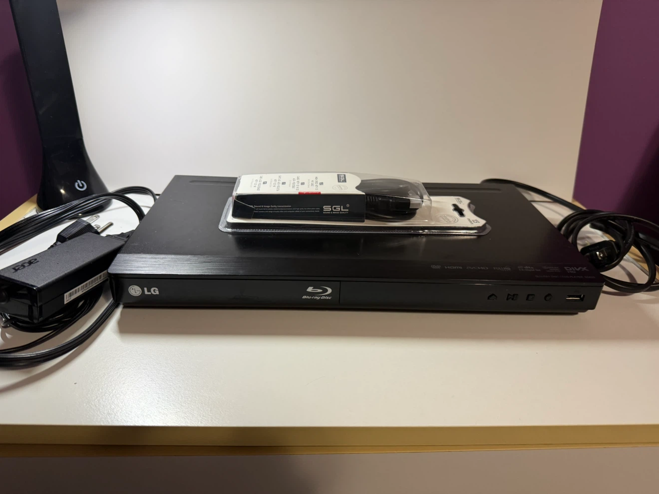 LG Blu-ray Disc / DVD Player BD620 - photo 3