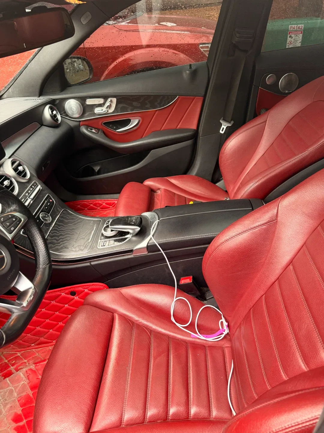 2015 Mercedes-Benz C-Class AMG Interior - photo 4