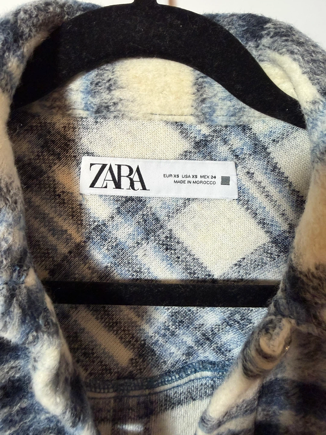 Zara Plaid Shacket and Black Off-Shoulder Top - photo 3